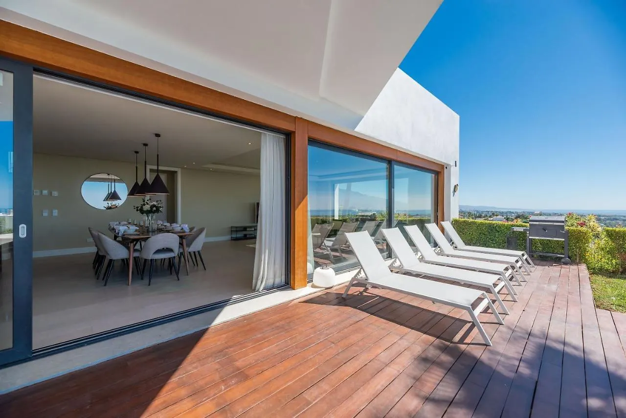 Villa Paraiso: Luxury Sea View Resort with Infinity Pool and Golf Estepona Spain