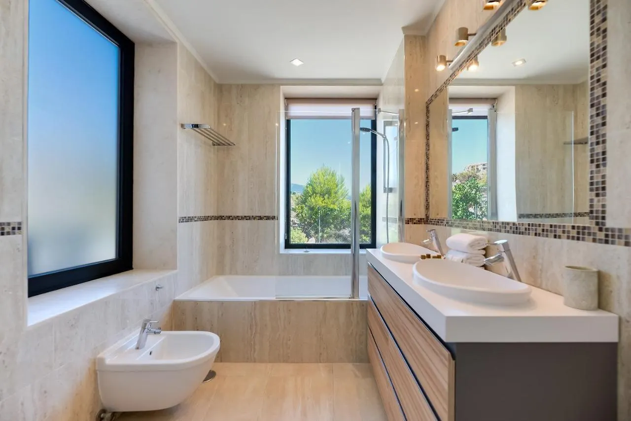 Villa Paraiso: Luxury Sea View Resort with Infinity Pool and Golf Estepona Spain