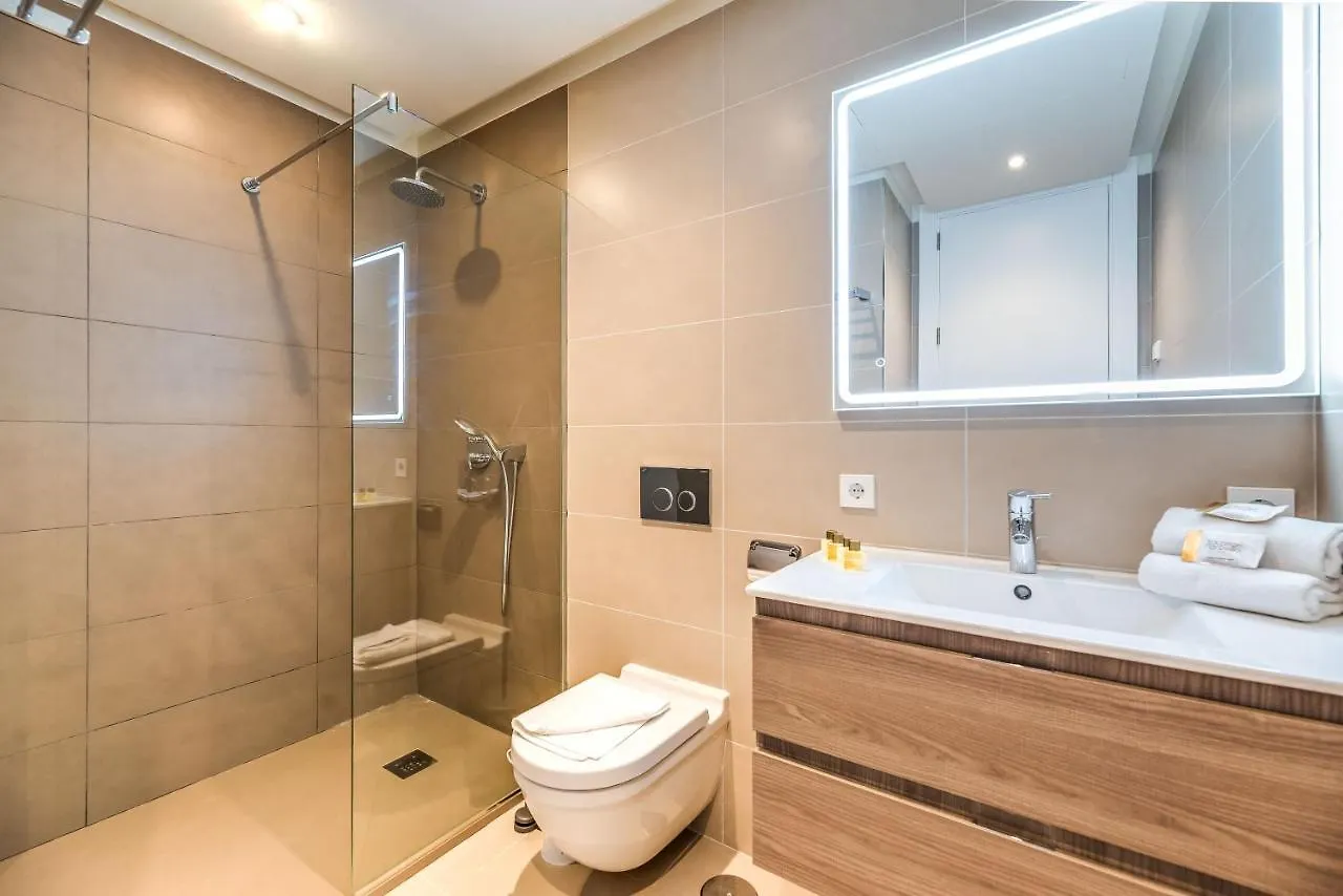 Villa Paraiso: Luxury Sea View Resort with Infinity Pool and Golf Estepona 0*,  Spain